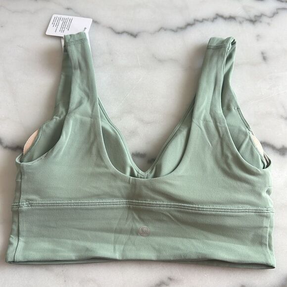 Lululemon Align V-Neck Bra Light Support, C/D Cup size 6 NWT PALM COURT - Picture 2 of 6